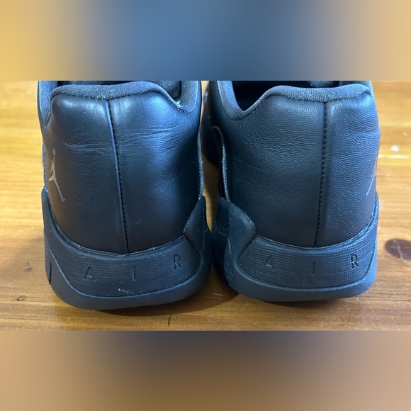 Men’s Air Nike Jordan 11 XI CMFT Size 10.5 Black - Picture 5 of 12